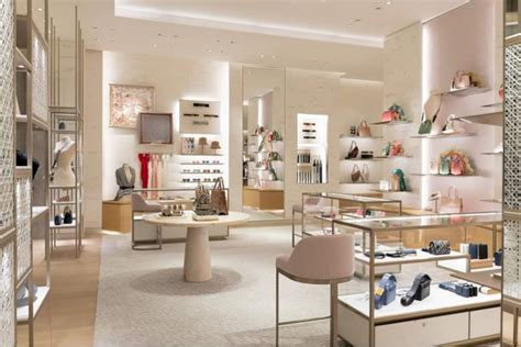 ABRE DIOR NUEVA BOUTIQUE EN EL PALACIO .